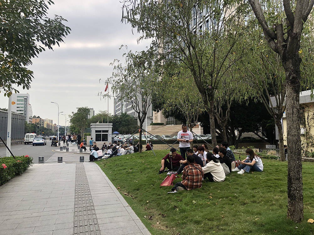 孙卓、符建涛被拐案一审庭审：主犯庭审中“跷二郎腿”，未道歉 o1Rq4AABePP1bOY4jpg