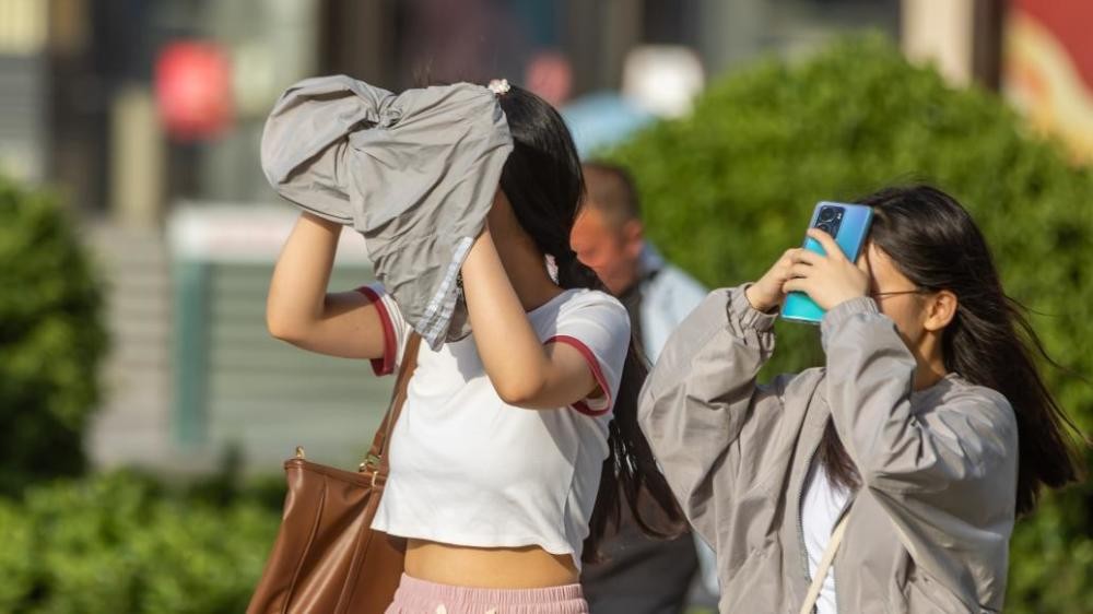 北方多地气温突破40℃，2023年可能成为有记录以来最热一年 ho5100155Z512566jpg